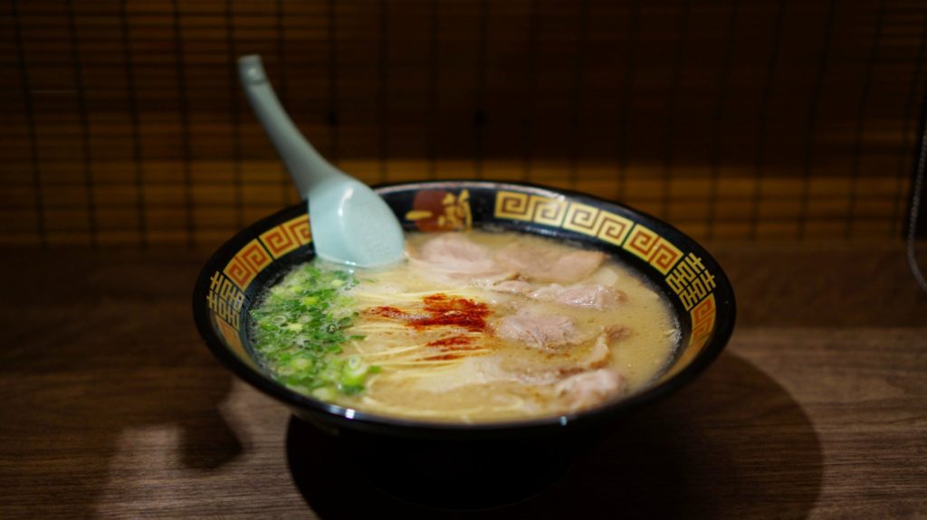 En skål tonkotsu-ramen från den populära kedjan Ichiran ramen